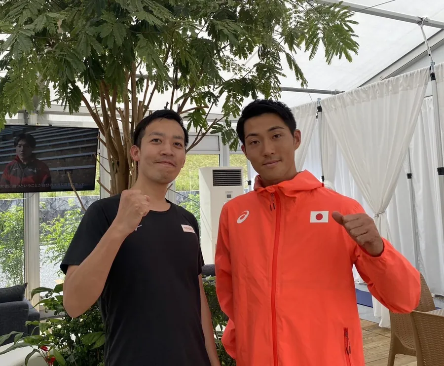 溝端院長とパラ陸上選手